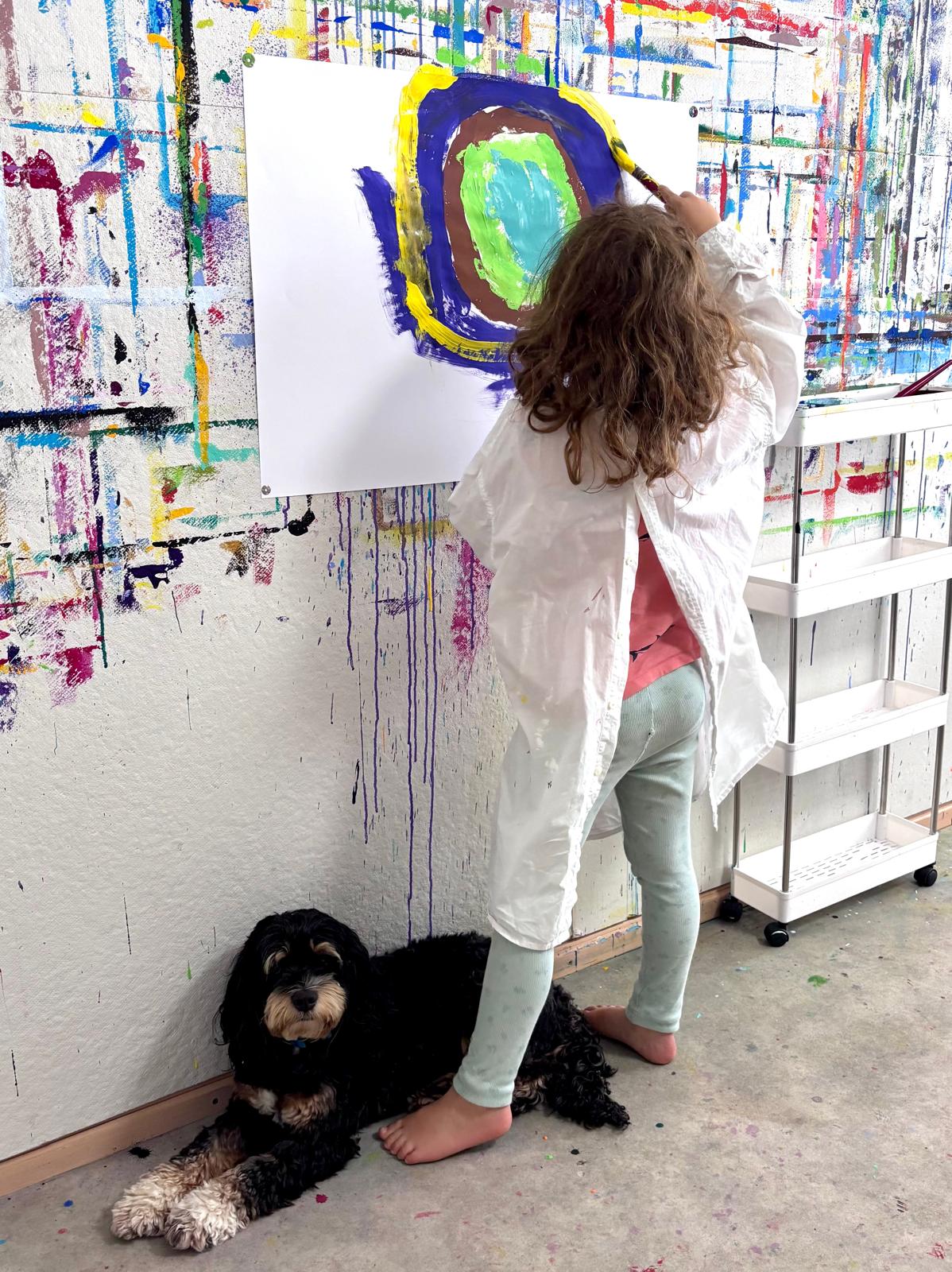 Einblick in den Malprozess im Atelier am Meierhofplatz 2